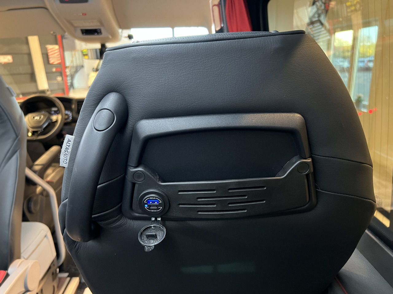 Leasing  MAN TGE Businessline / VIP MAN TGE Businessline / VIP: kuva Leasing  MAN TGE Businessline / VIP MAN TGE Businessline / VIP