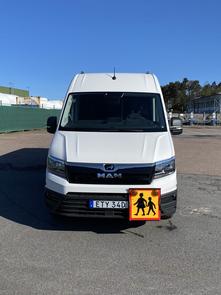 MAN TGE Intercity Euro 6D - Minibussi, Pikkubussi: kuva MAN TGE Intercity Euro 6D - Minibussi, Pikkubussi MAN TGE Intercity Euro 6D - Minibussi, Pikkubussi: kuva MAN TGE Intercity Euro 6D - Minibussi, Pikkubussi