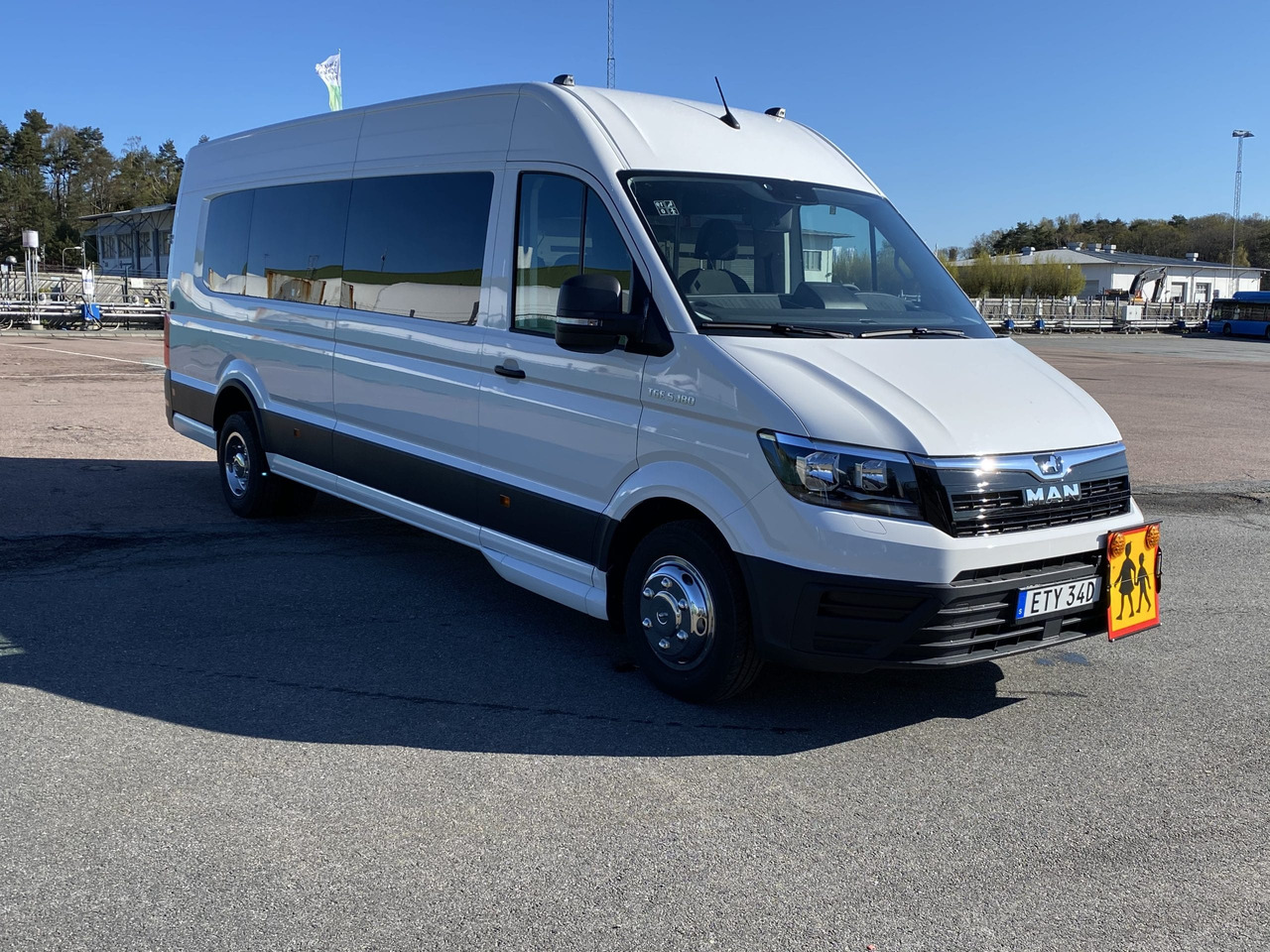 MAN TGE Intercity - Minibussi, Pikkubussi: kuva MAN TGE Intercity - Minibussi, Pikkubussi MAN TGE Intercity - Minibussi, Pikkubussi: kuva MAN TGE Intercity - Minibussi, Pikkubussi