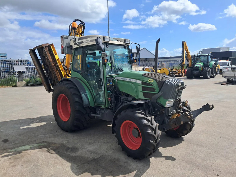Fendt 210 P VARIO 210 P VARIO - Traktori: kuva Fendt 210 P VARIO 210 P VARIO - Traktori Fendt 210 P VARIO 210 P VARIO - Traktori: kuva Fendt 210 P VARIO 210 P VARIO - Traktori