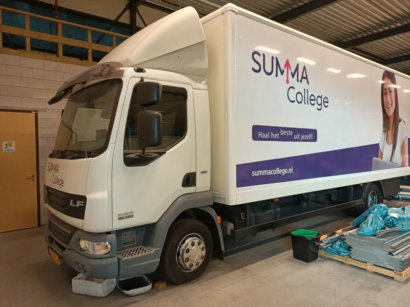 DAF 45.160 - Kuorma-auto: kuva DAF 45.160 - Kuorma-auto DAF 45.160 - Kuorma-auto: kuva DAF 45.160 - Kuorma-auto