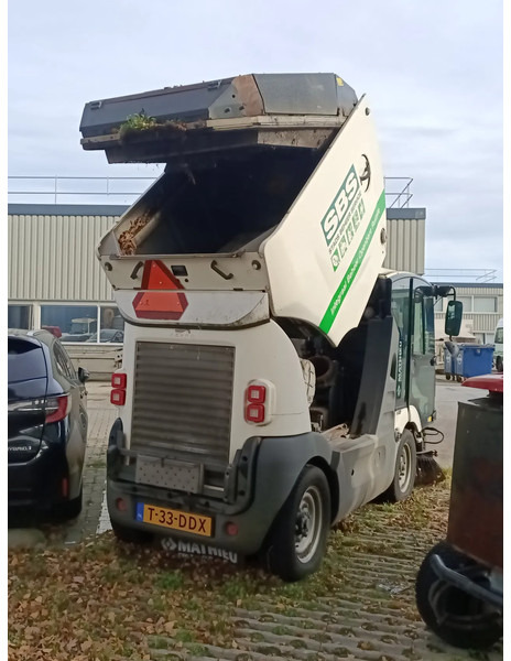 Mathieu MC210 Azura MC210 - Lakaisuauto: kuva Mathieu MC210 Azura MC210 - Lakaisuauto Mathieu MC210 Azura MC210 - Lakaisuauto: kuva Mathieu MC210 Azura MC210 - Lakaisuauto