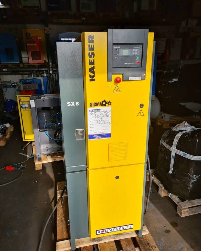 Kompresor śrubowy KAESER Aircenter SX8 5,5 kw - Ilmakompressori: kuva Kompresor śrubowy KAESER Aircenter SX8 5,5 kw - Ilmakompressori Kompresor śrubowy KAESER Aircenter SX8 5,5 kw - Ilmakompressori: kuva Kompresor śrubowy KAESER Aircenter SX8 5,5 kw - Ilmakompressori