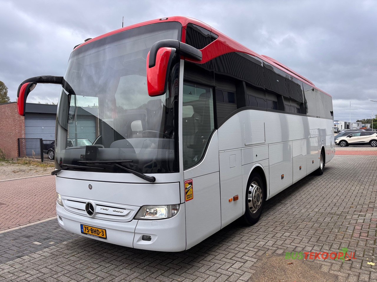 Mercedes TOURISMO RHD-M/2A - Turistibussi: kuva Mercedes TOURISMO RHD-M/2A - Turistibussi Mercedes TOURISMO RHD-M/2A - Turistibussi: kuva Mercedes TOURISMO RHD-M/2A - Turistibussi