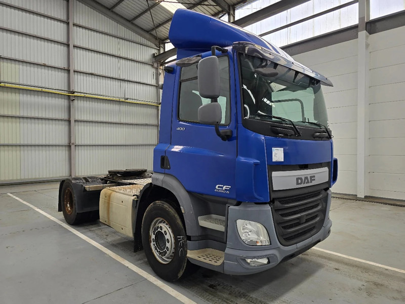 DAF CF 400 EURO 6 / RETARDER / AIRCO - Vetopöytäauto: kuva DAF CF 400 EURO 6 / RETARDER / AIRCO - Vetopöytäauto DAF CF 400 EURO 6 / RETARDER / AIRCO - Vetopöytäauto: kuva DAF CF 400 EURO 6 / RETARDER / AIRCO - Vetopöytäauto