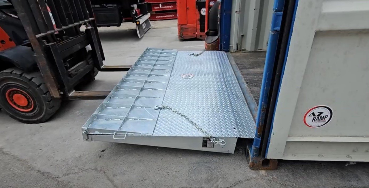 Container access ramp. AZ RAMP - HCRN-065.INOX Capacity 6 500 Kg - Lastausramppi: kuva Container access ramp. AZ RAMP - HCRN-065.INOX Capacity 6 500 Kg - Lastausramppi Container access ramp. AZ RAMP - HCRN-065.INOX Capacity 6 500 Kg - Lastausramppi: kuva Container access ramp. AZ RAMP - HCRN-065.INOX Capacity 6 500 Kg - Lastausramppi