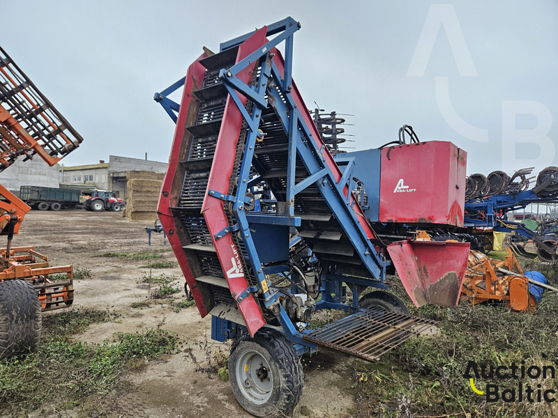 Asa-Lift CH 1000 E - Leikkuupuimuri: kuva Asa-Lift CH 1000 E - Leikkuupuimuri Asa-Lift CH 1000 E - Leikkuupuimuri: kuva Asa-Lift CH 1000 E - Leikkuupuimuri