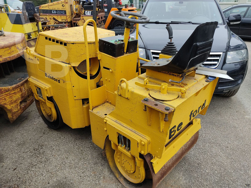 Benford - Jyrä: kuva Benford - Jyrä Benford - Jyrä: kuva Benford - Jyrä