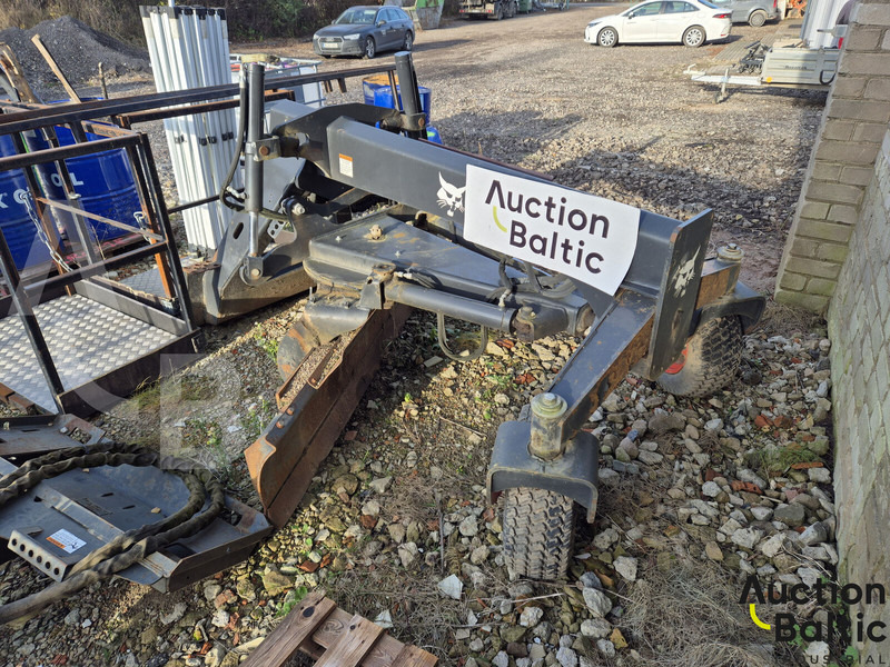 Bobcat Grader 96 - Tiehöylä: kuva Bobcat Grader 96 - Tiehöylä Bobcat Grader 96 - Tiehöylä: kuva Bobcat Grader 96 - Tiehöylä