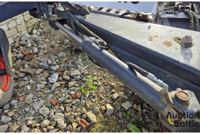 Bobcat Grader 96 - Tiehöylä: kuva Bobcat Grader 96 - Tiehöylä Bobcat Grader 96 - Tiehöylä: kuva Bobcat Grader 96 - Tiehöylä