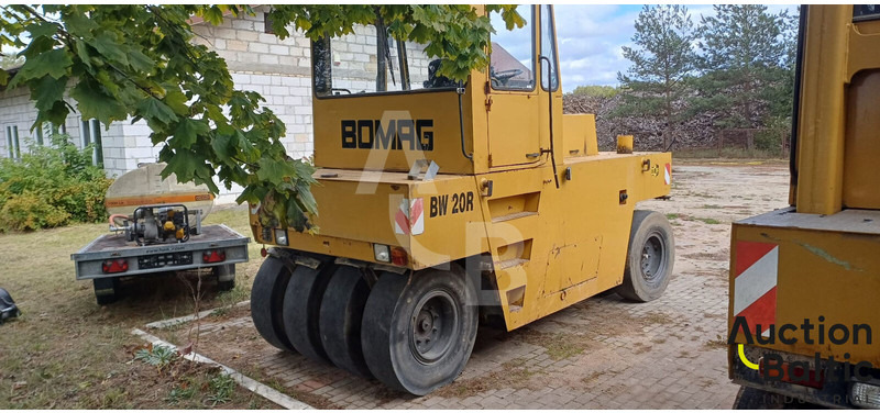 Bomag BW 20 R - Kumipyoräjyrä: kuva Bomag BW 20 R - Kumipyoräjyrä Bomag BW 20 R - Kumipyoräjyrä: kuva Bomag BW 20 R - Kumipyoräjyrä
