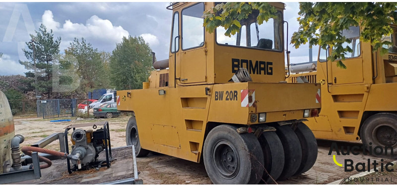 Bomag BW 20 R - Kumipyoräjyrä: kuva Bomag BW 20 R - Kumipyoräjyrä Bomag BW 20 R - Kumipyoräjyrä: kuva Bomag BW 20 R - Kumipyoräjyrä