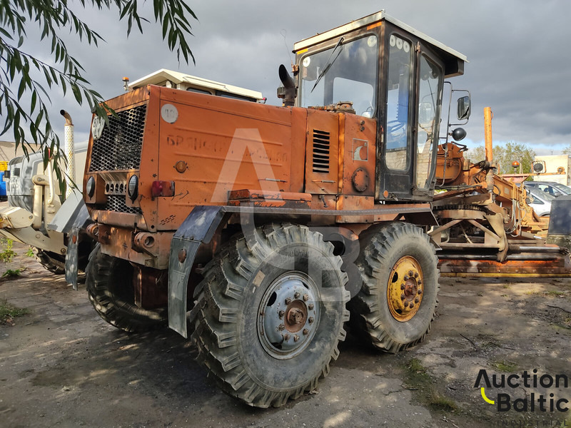 Brianskij Arsenal GS-14.02 - Tiehöylä: kuva Brianskij Arsenal GS-14.02 - Tiehöylä Brianskij Arsenal GS-14.02 - Tiehöylä: kuva Brianskij Arsenal GS-14.02 - Tiehöylä