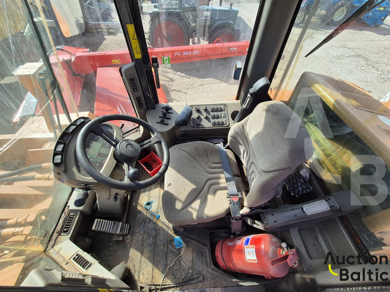 Case 821 C - Pyöräkuormaaja: kuva Case 821 C - Pyöräkuormaaja Case 821 C - Pyöräkuormaaja: kuva Case 821 C - Pyöräkuormaaja