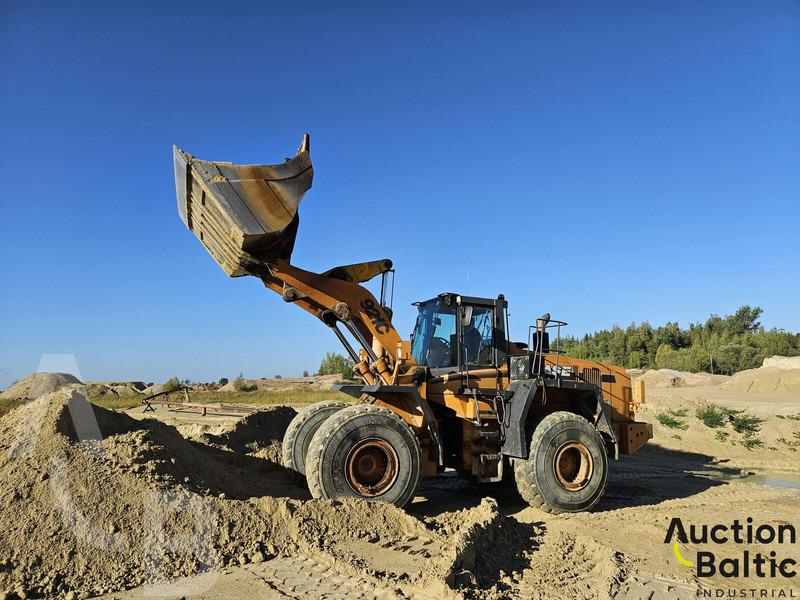 Case 921C/2 - Pyöräkuormaaja: kuva Case 921C/2 - Pyöräkuormaaja Case 921C/2 - Pyöräkuormaaja: kuva Case 921C/2 - Pyöräkuormaaja