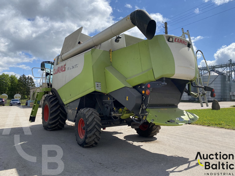 Claas Lexion 570 - Leikkuupuimuri: kuva Claas Lexion 570 - Leikkuupuimuri Claas Lexion 570 - Leikkuupuimuri: kuva Claas Lexion 570 - Leikkuupuimuri