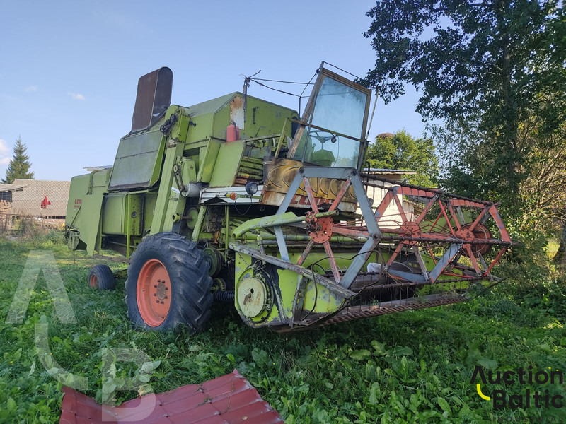 Claas Mercator 70 - Leikkuupuimuri: kuva Claas Mercator 70 - Leikkuupuimuri Claas Mercator 70 - Leikkuupuimuri: kuva Claas Mercator 70 - Leikkuupuimuri