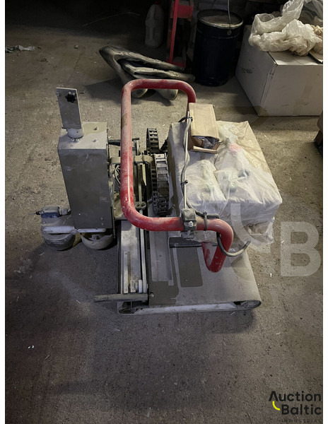 Clapa Floor Master 130 - Hiertokone: kuva Clapa Floor Master 130 - Hiertokone Clapa Floor Master 130 - Hiertokone: kuva Clapa Floor Master 130 - Hiertokone