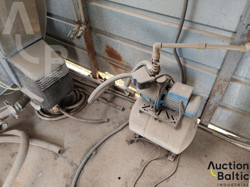 Karjatalouskone kuljetusta varten maito DeLaval mobile milking equipment: kuva Karjatalouskone kuljetusta varten maito DeLaval mobile milking equipment Karjatalouskone kuljetusta varten maito DeLaval mobile milking equipment: kuva Karjatalouskone kuljetusta varten maito DeLaval mobile milking equipment