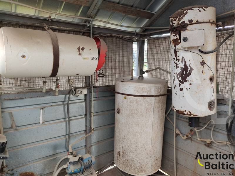 Karjatalouskone kuljetusta varten maito DeLaval mobile milking equipment: kuva Karjatalouskone kuljetusta varten maito DeLaval mobile milking equipment Karjatalouskone kuljetusta varten maito DeLaval mobile milking equipment: kuva Karjatalouskone kuljetusta varten maito DeLaval mobile milking equipment