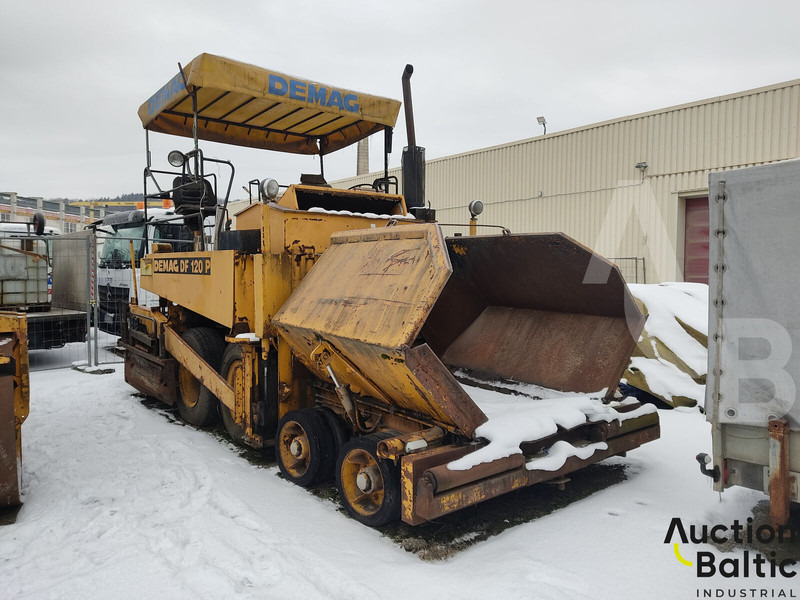 Demag DF 120 P - Asfalttilevittimet: kuva Demag DF 120 P - Asfalttilevittimet Demag DF 120 P - Asfalttilevittimet: kuva Demag DF 120 P - Asfalttilevittimet