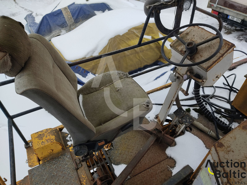 Demag DF 120 P - Asfalttilevittimet: kuva Demag DF 120 P - Asfalttilevittimet Demag DF 120 P - Asfalttilevittimet: kuva Demag DF 120 P - Asfalttilevittimet