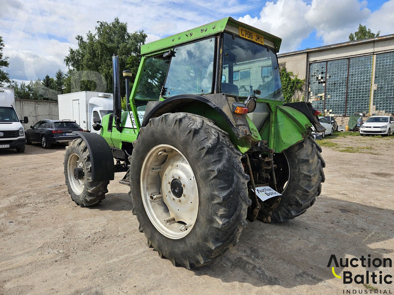 Deutz-Fahr D 1026 A-S - Traktori: kuva Deutz-Fahr D 1026 A-S - Traktori Deutz-Fahr D 1026 A-S - Traktori: kuva Deutz-Fahr D 1026 A-S - Traktori