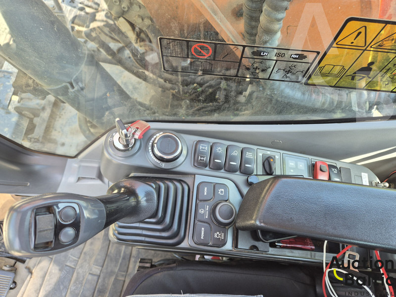 Leasing Doosan DX 170 W-5 Doosan DX 170 W-5: kuva Leasing Doosan DX 170 W-5 Doosan DX 170 W-5