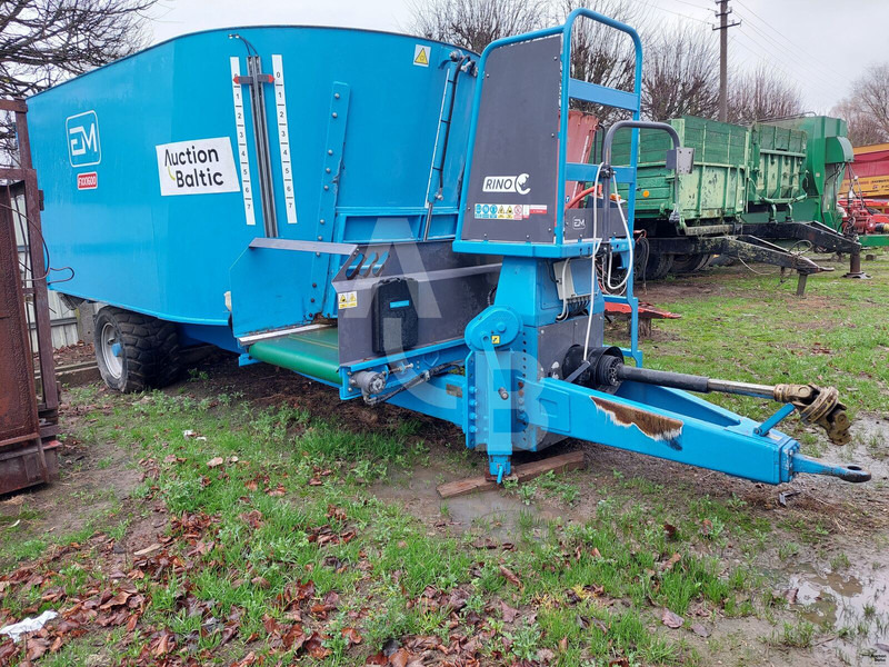 EUROMILK FXX 1600 - Karjatalouskone: kuva EUROMILK FXX 1600 - Karjatalouskone EUROMILK FXX 1600 - Karjatalouskone: kuva EUROMILK FXX 1600 - Karjatalouskone