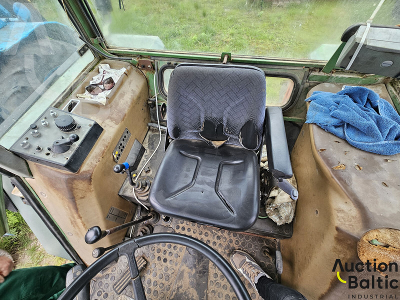 Fendt Farmer 311 LSA - Traktori: kuva Fendt Farmer 311 LSA - Traktori Fendt Farmer 311 LSA - Traktori: kuva Fendt Farmer 311 LSA - Traktori