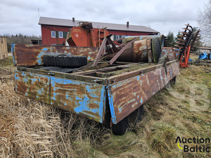 GKB 8328 - Kippiauto perävaunu: kuva GKB 8328 - Kippiauto perävaunu GKB 8328 - Kippiauto perävaunu: kuva GKB 8328 - Kippiauto perävaunu