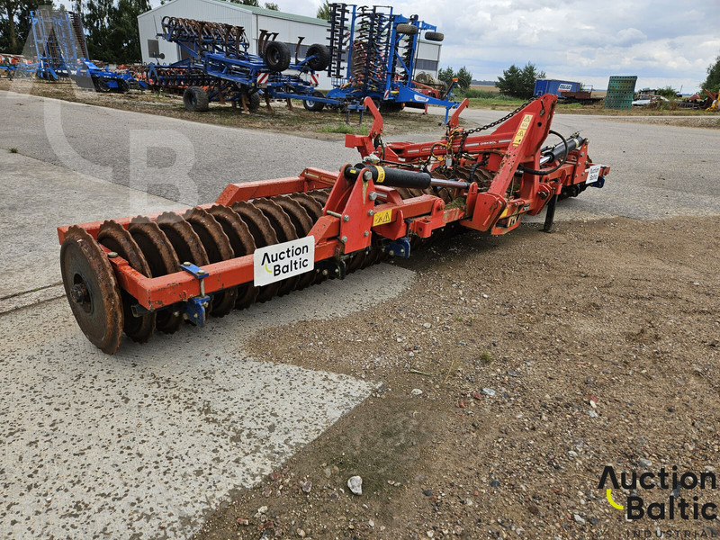 Gregoire Besson Gregoire-Besson DLRE 600 - Jyrä - maanviljely: kuva Gregoire Besson Gregoire-Besson DLRE 600 - Jyrä - maanviljely Gregoire Besson Gregoire-Besson DLRE 600 - Jyrä - maanviljely: kuva Gregoire Besson Gregoire-Besson DLRE 600 - Jyrä - maanviljely