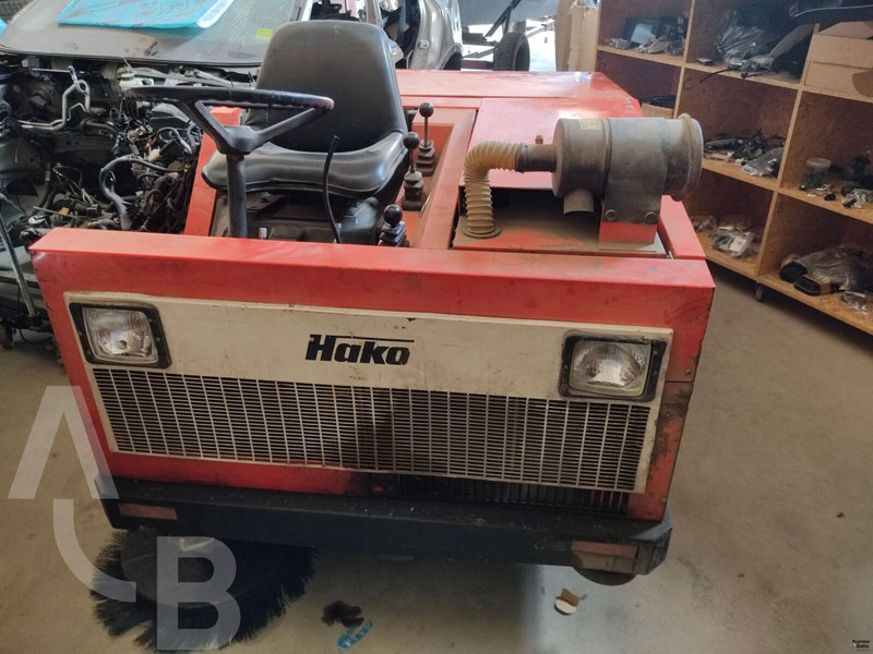 Hako Jonas 1500 - Lakaisuauto: kuva Hako Jonas 1500 - Lakaisuauto Hako Jonas 1500 - Lakaisuauto: kuva Hako Jonas 1500 - Lakaisuauto