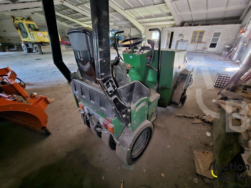 Hamm HD 12 K - Jyrä: kuva Hamm HD 12 K - Jyrä Hamm HD 12 K - Jyrä: kuva Hamm HD 12 K - Jyrä