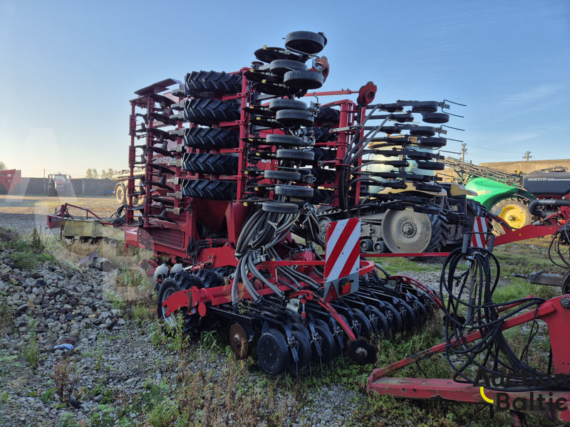 Horsch Pronto 6 DC - Kylvölannoitin: kuva Horsch Pronto 6 DC - Kylvölannoitin Horsch Pronto 6 DC - Kylvölannoitin: kuva Horsch Pronto 6 DC - Kylvölannoitin