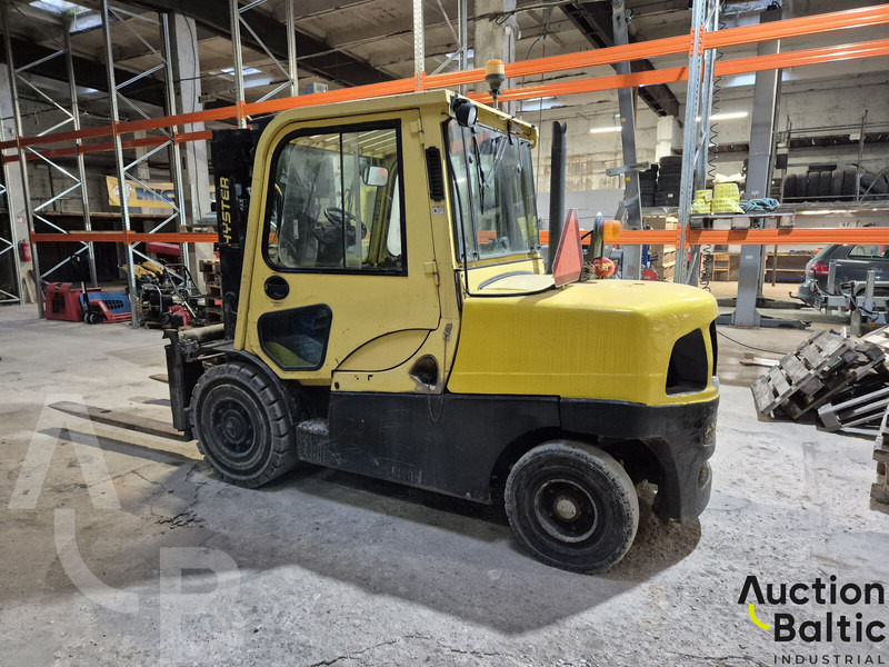 Hyster H4.5FT6 - Dieseltrukki: kuva Hyster H4.5FT6 - Dieseltrukki Hyster H4.5FT6 - Dieseltrukki: kuva Hyster H4.5FT6 - Dieseltrukki