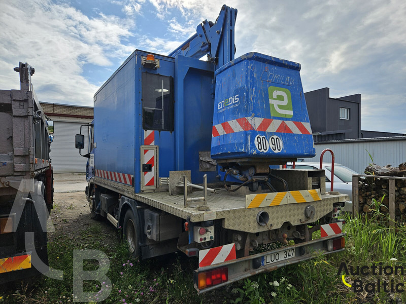 Iveco 100E 18 - Itsekulkevat henkilönostimet: kuva Iveco 100E 18 - Itsekulkevat henkilönostimet Iveco 100E 18 - Itsekulkevat henkilönostimet: kuva Iveco 100E 18 - Itsekulkevat henkilönostimet
