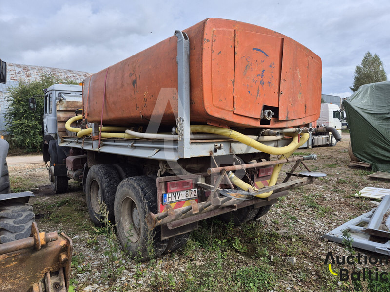 Iveco 260-34 - Säiliöauto: kuva Iveco 260-34 - Säiliöauto Iveco 260-34 - Säiliöauto: kuva Iveco 260-34 - Säiliöauto