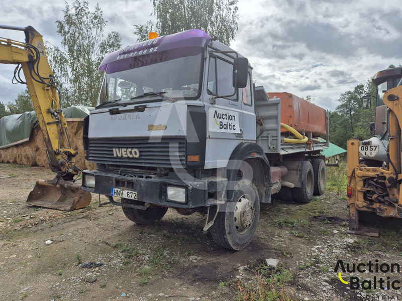 Iveco 260-34 - Säiliöauto: kuva Iveco 260-34 - Säiliöauto Iveco 260-34 - Säiliöauto: kuva Iveco 260-34 - Säiliöauto