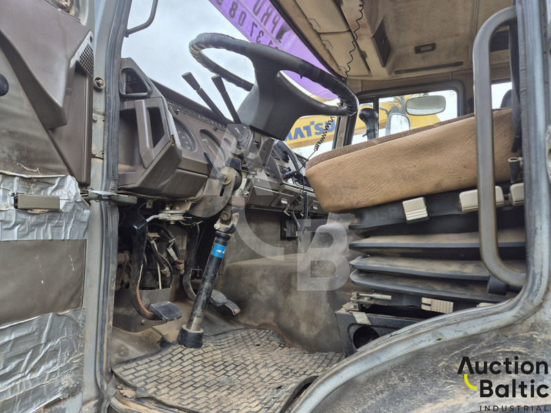 Iveco 260-34 - Säiliöauto: kuva Iveco 260-34 - Säiliöauto Iveco 260-34 - Säiliöauto: kuva Iveco 260-34 - Säiliöauto