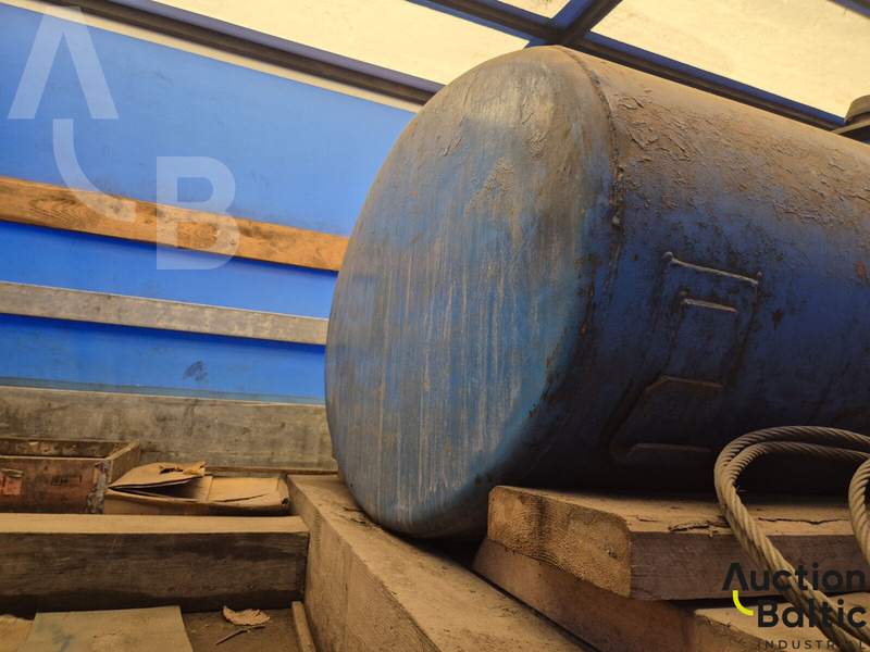 Iveco 65E10 - Pressukapelli kuorma-auto: kuva Iveco 65E10 - Pressukapelli kuorma-auto Iveco 65E10 - Pressukapelli kuorma-auto: kuva Iveco 65E10 - Pressukapelli kuorma-auto