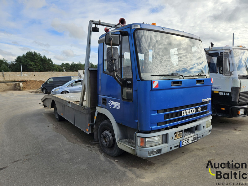 Iveco 75E14 - Hinausauto: kuva Iveco 75E14 - Hinausauto Iveco 75E14 - Hinausauto: kuva Iveco 75E14 - Hinausauto