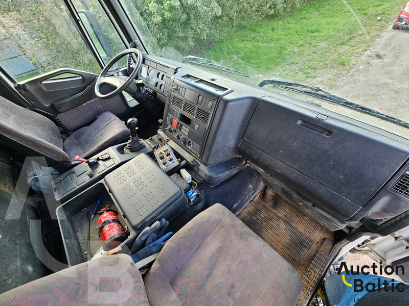 Hinattava betonipumppu Iveco Magirus: kuva Hinattava betonipumppu Iveco Magirus
