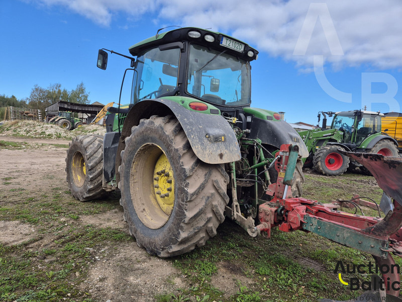 John Deere 6210 R - Traktori: kuva John Deere 6210 R - Traktori John Deere 6210 R - Traktori: kuva John Deere 6210 R - Traktori
