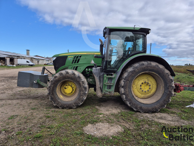 John Deere 6210 R - Traktori: kuva John Deere 6210 R - Traktori John Deere 6210 R - Traktori: kuva John Deere 6210 R - Traktori