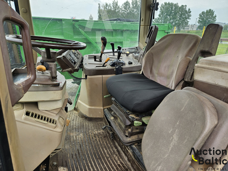 John Deere 6810 - Traktori: kuva John Deere 6810 - Traktori John Deere 6810 - Traktori: kuva John Deere 6810 - Traktori