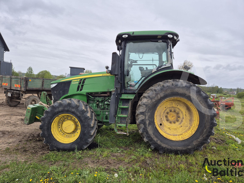 John Deere 7280 R - Traktori: kuva John Deere 7280 R - Traktori John Deere 7280 R - Traktori: kuva John Deere 7280 R - Traktori