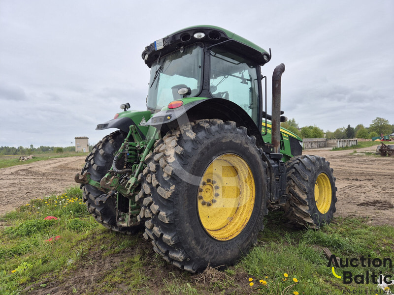 John Deere 7280 R - Traktori: kuva John Deere 7280 R - Traktori John Deere 7280 R - Traktori: kuva John Deere 7280 R - Traktori