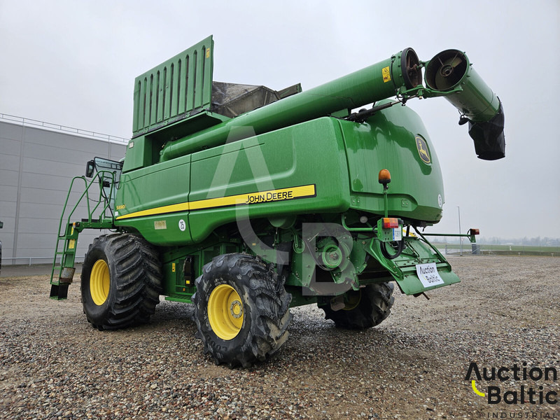 John Deere S 690 i - Leikkuupuimuri: kuva John Deere S 690 i - Leikkuupuimuri John Deere S 690 i - Leikkuupuimuri: kuva John Deere S 690 i - Leikkuupuimuri