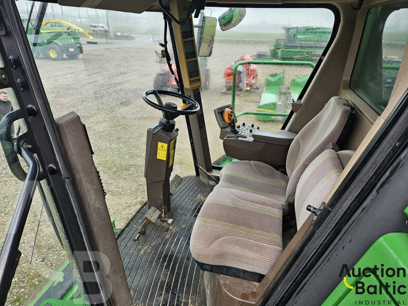 John Deere S 690 i - Leikkuupuimuri: kuva John Deere S 690 i - Leikkuupuimuri John Deere S 690 i - Leikkuupuimuri: kuva John Deere S 690 i - Leikkuupuimuri